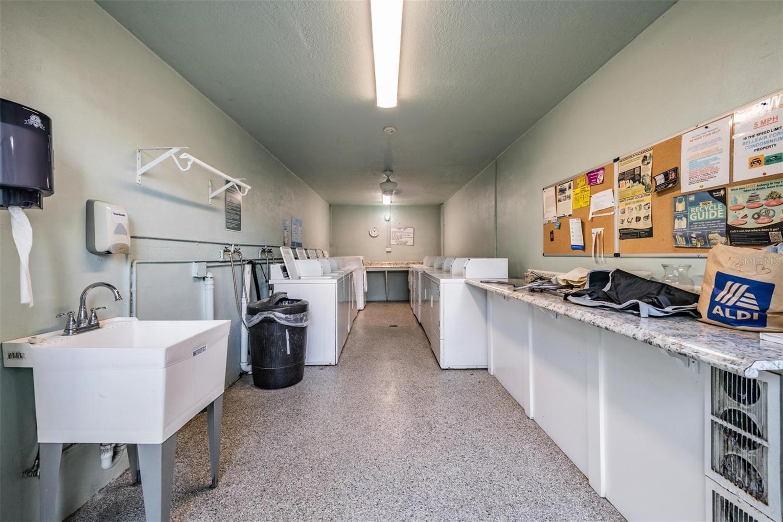 Image 31 of 32 For 1706 Belleair Forest Drive 220