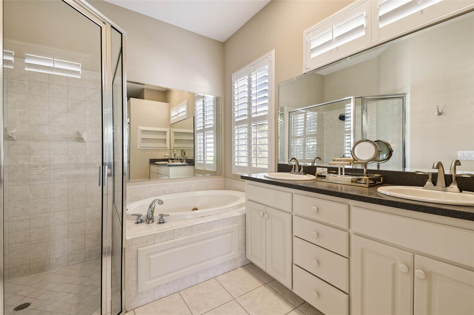 Image 33 of 47 For 3412 Turnberry Lane