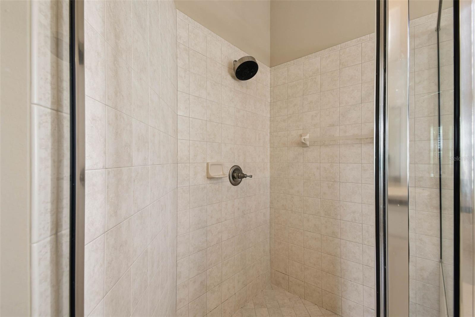 Image 35 of 47 For 3412 Turnberry Lane