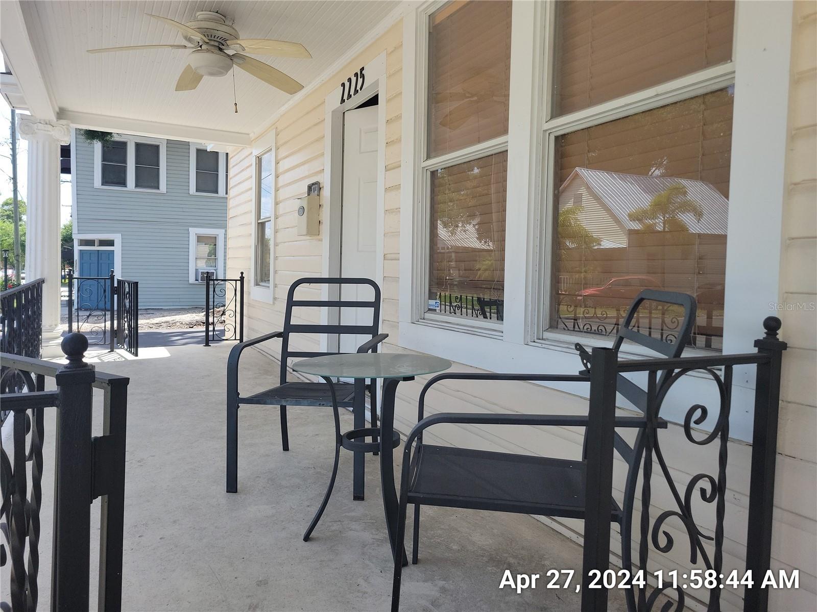 Image 2 of 12 For 2225 10th Avenue