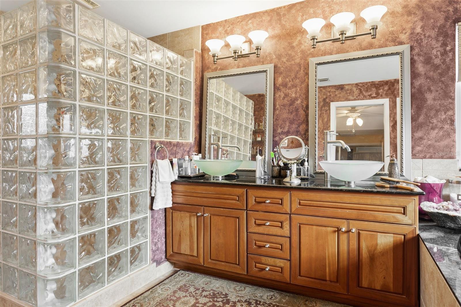 Image 18 of 25 For 3025 Samara Drive