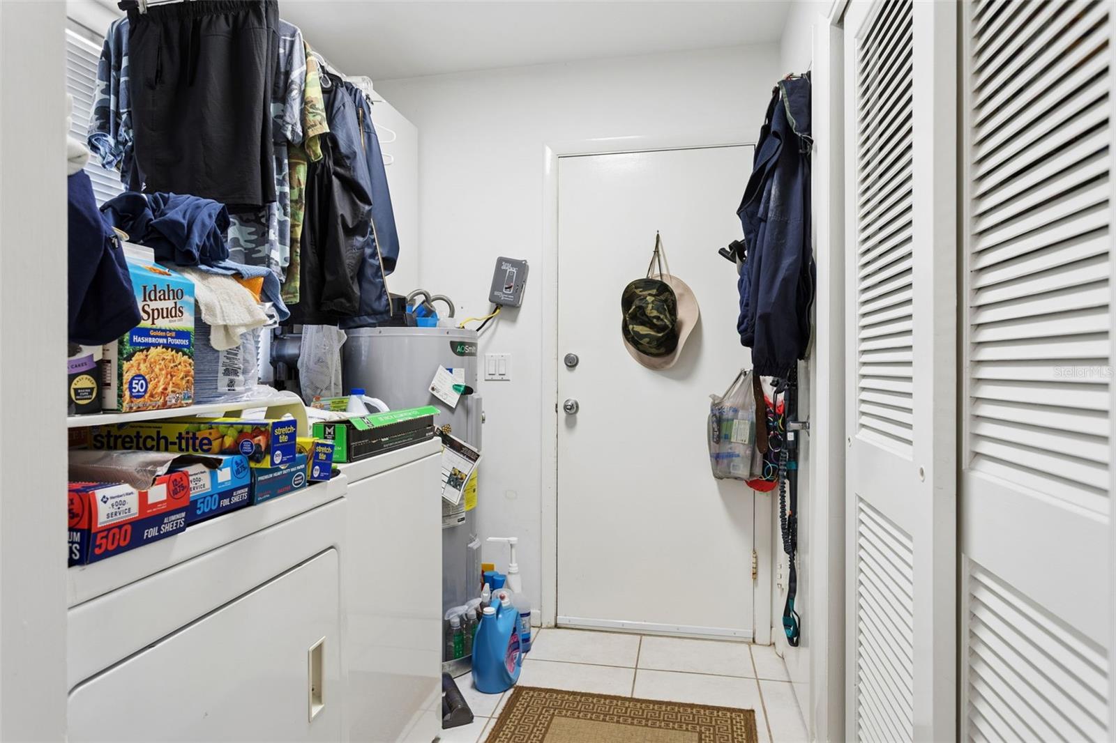 Image 21 of 25 For 3025 Samara Drive