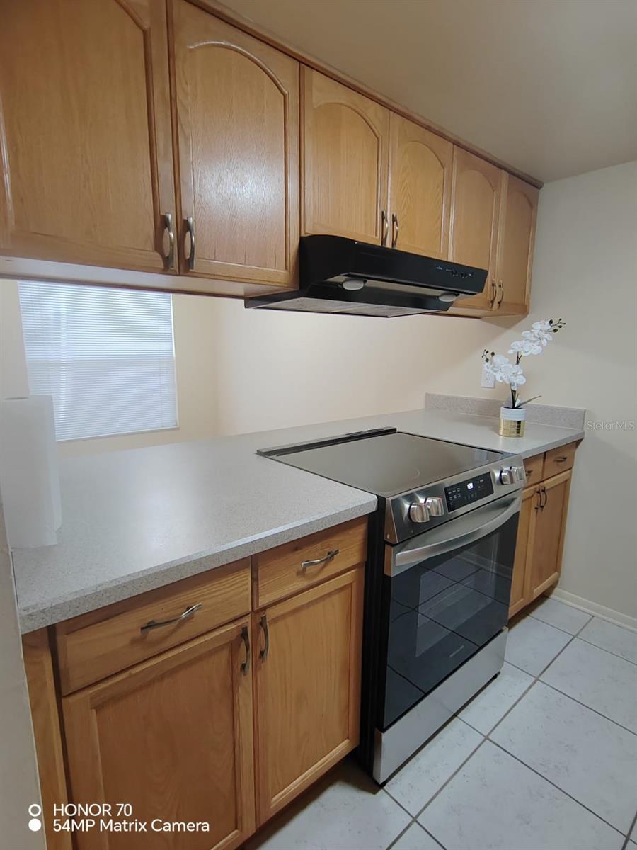 Image 12 of 28 For 1044 82nd Terrace N 1044d