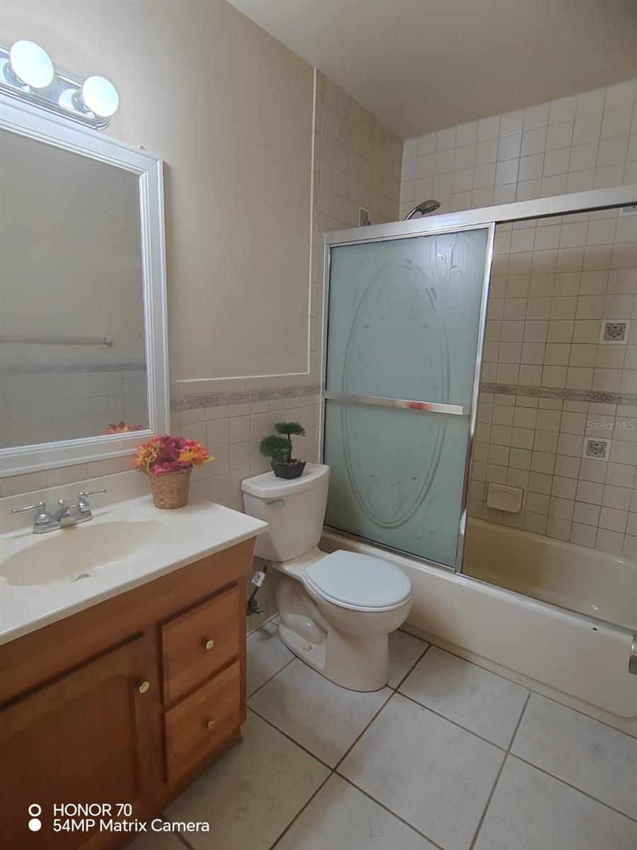 Image 19 of 28 For 1044 82nd Terrace N 1044d