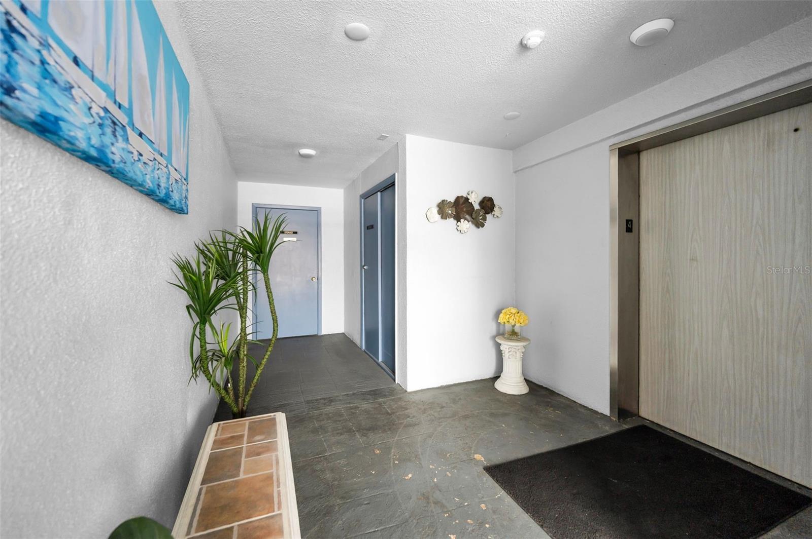 Image 5 of 77 For 5925 Shore Boulevard S 409