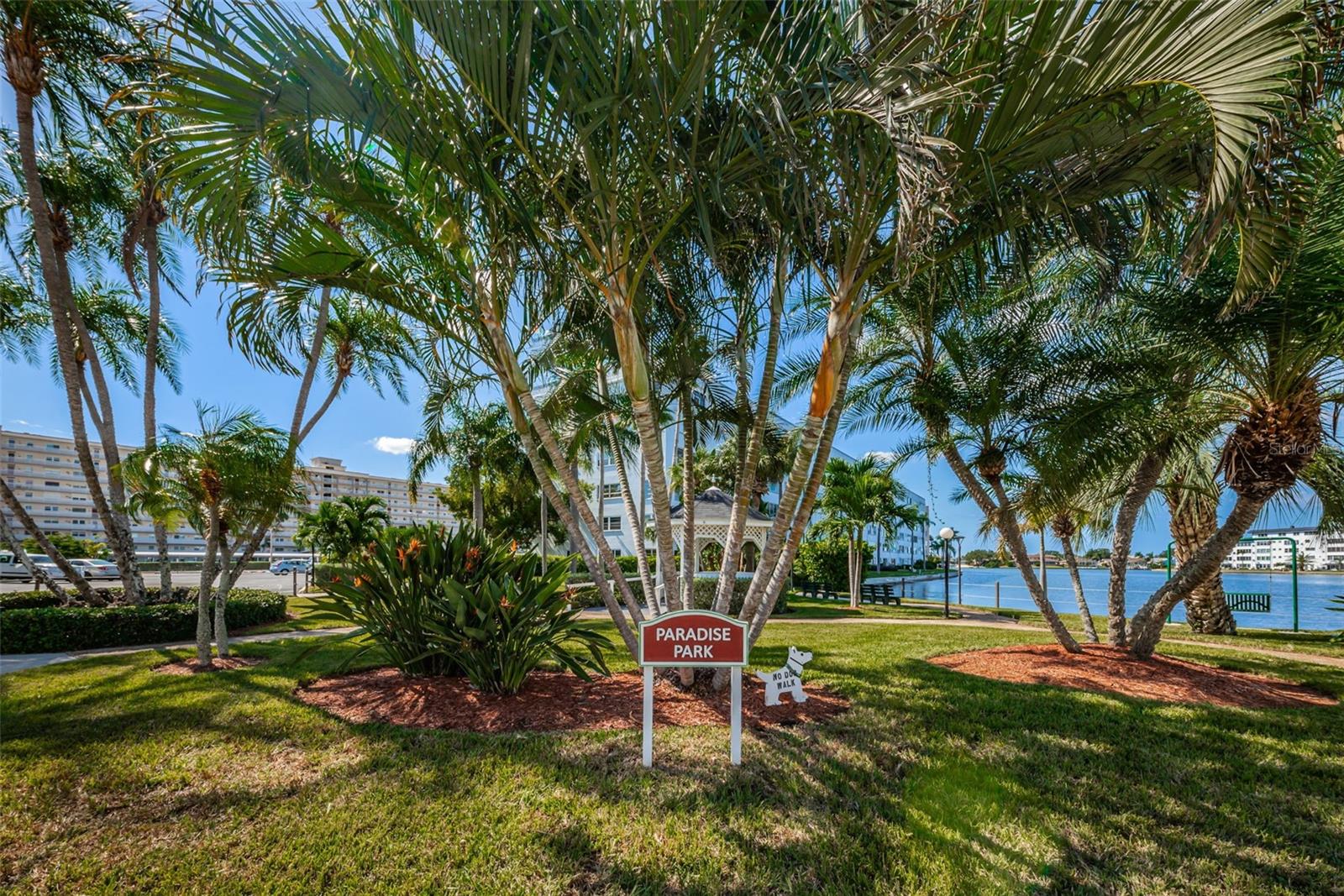 Image 68 of 77 For 5925 Shore Boulevard S 409