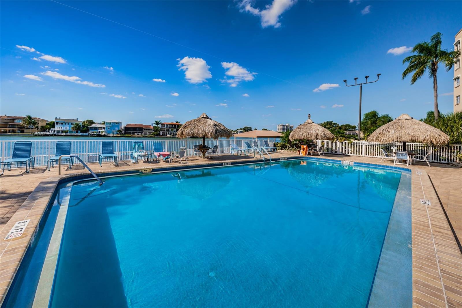 Image 74 of 77 For 5925 Shore Boulevard S 409