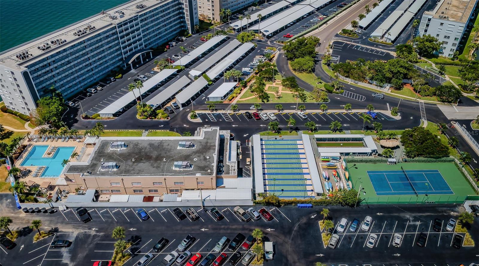 Image 76 of 77 For 5925 Shore Boulevard S 409