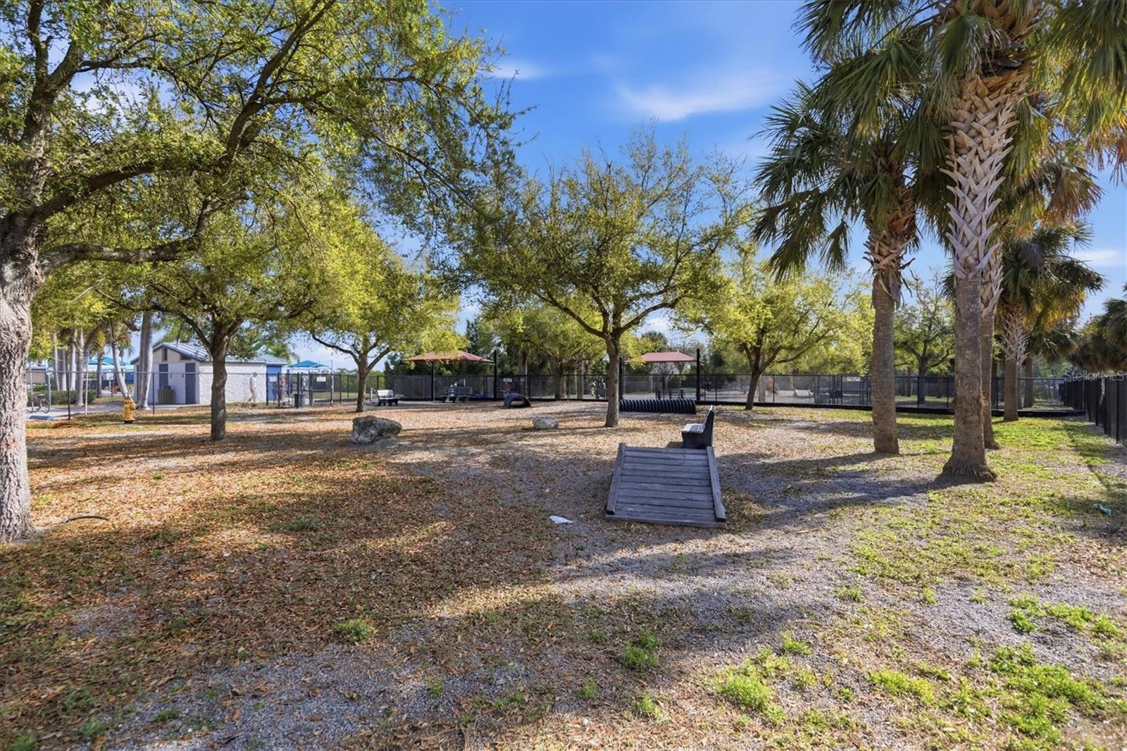 Image 55 of 63 For 36 Windrush Bay Drive 36