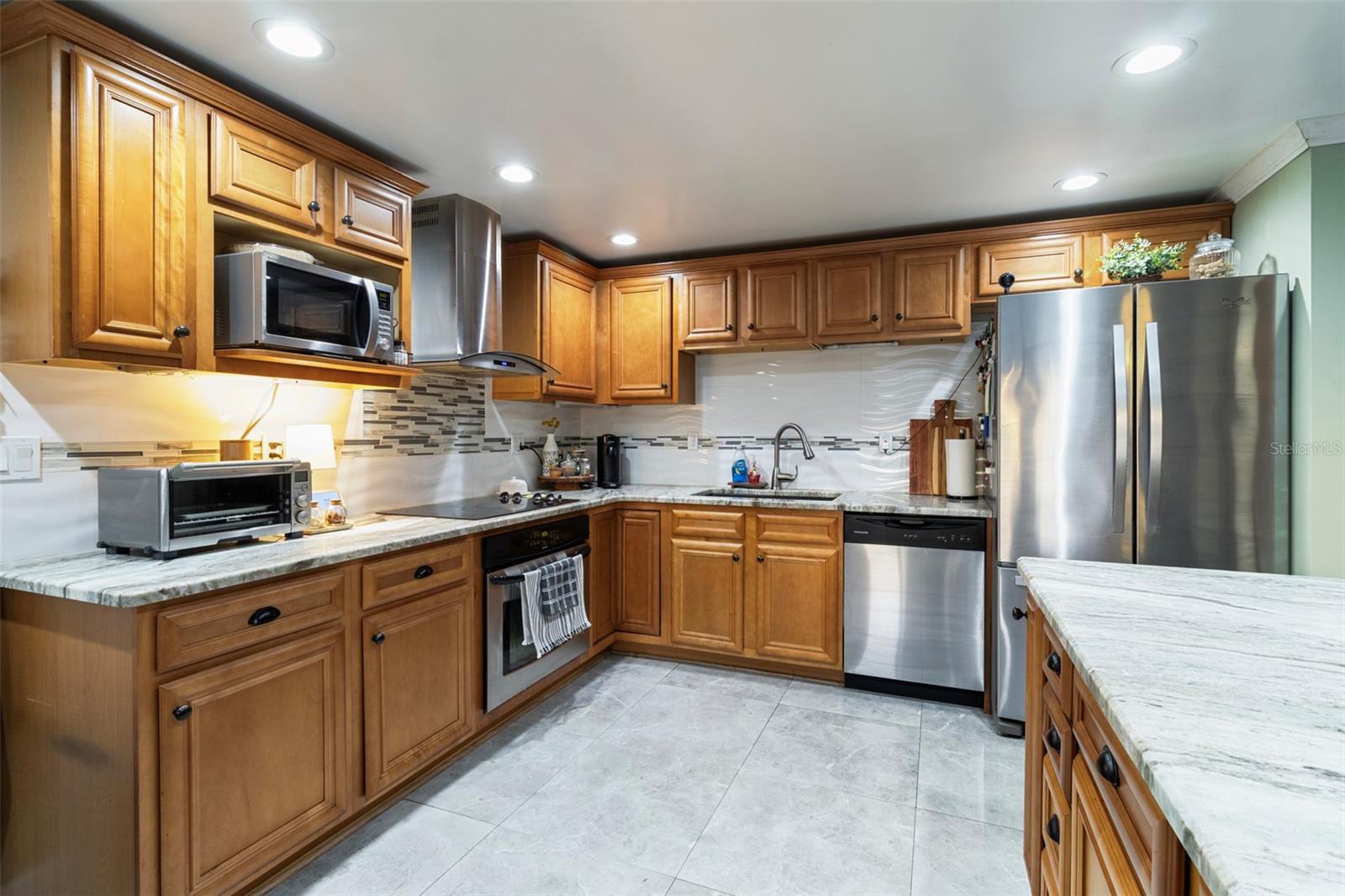 Image 11 of 30 For 3237 Sanford Drive