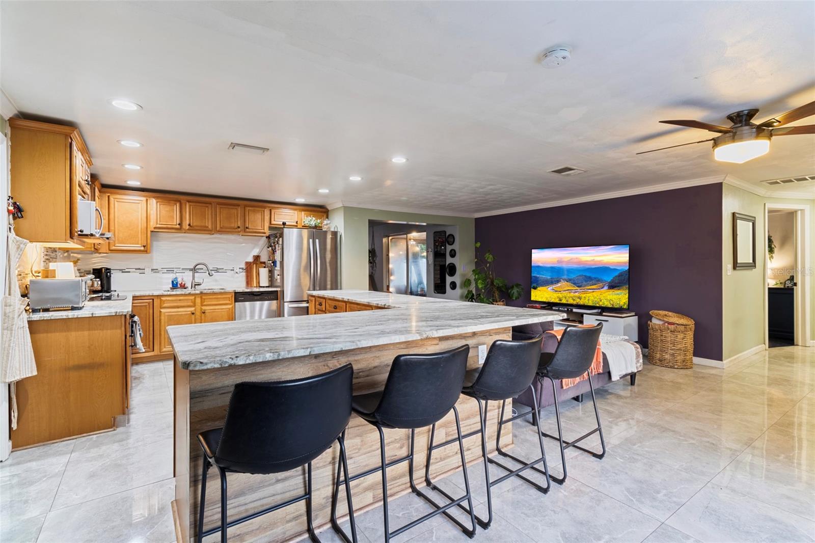 Image 12 of 30 For 3237 Sanford Drive