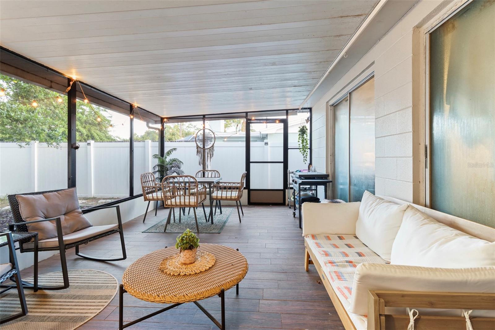 Image 21 of 30 For 3237 Sanford Drive