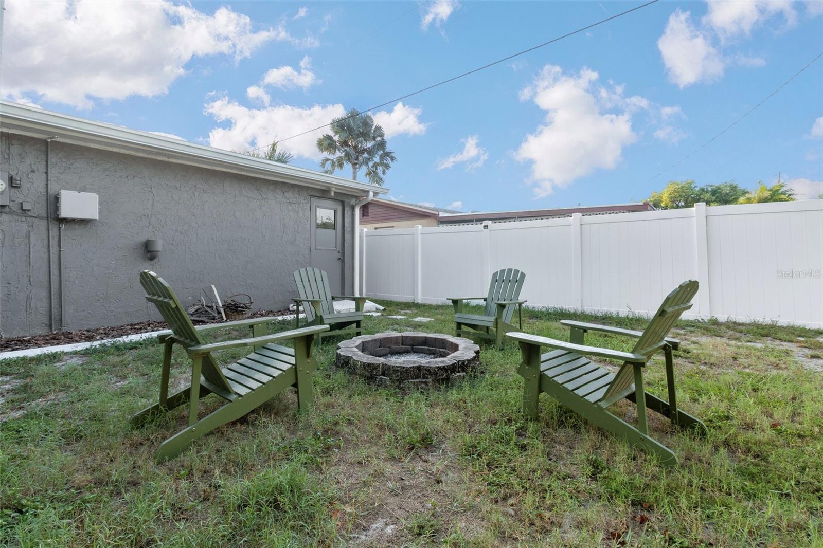 Image 27 of 30 For 3237 Sanford Drive