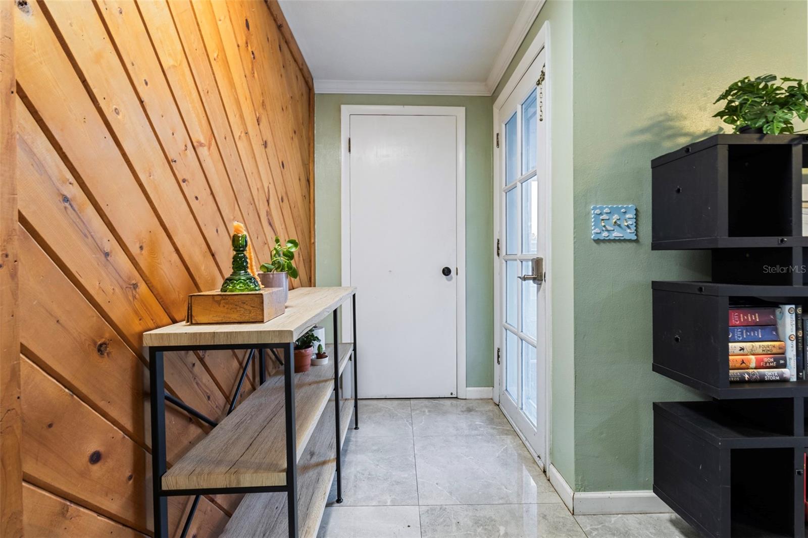 Image 4 of 30 For 3237 Sanford Drive