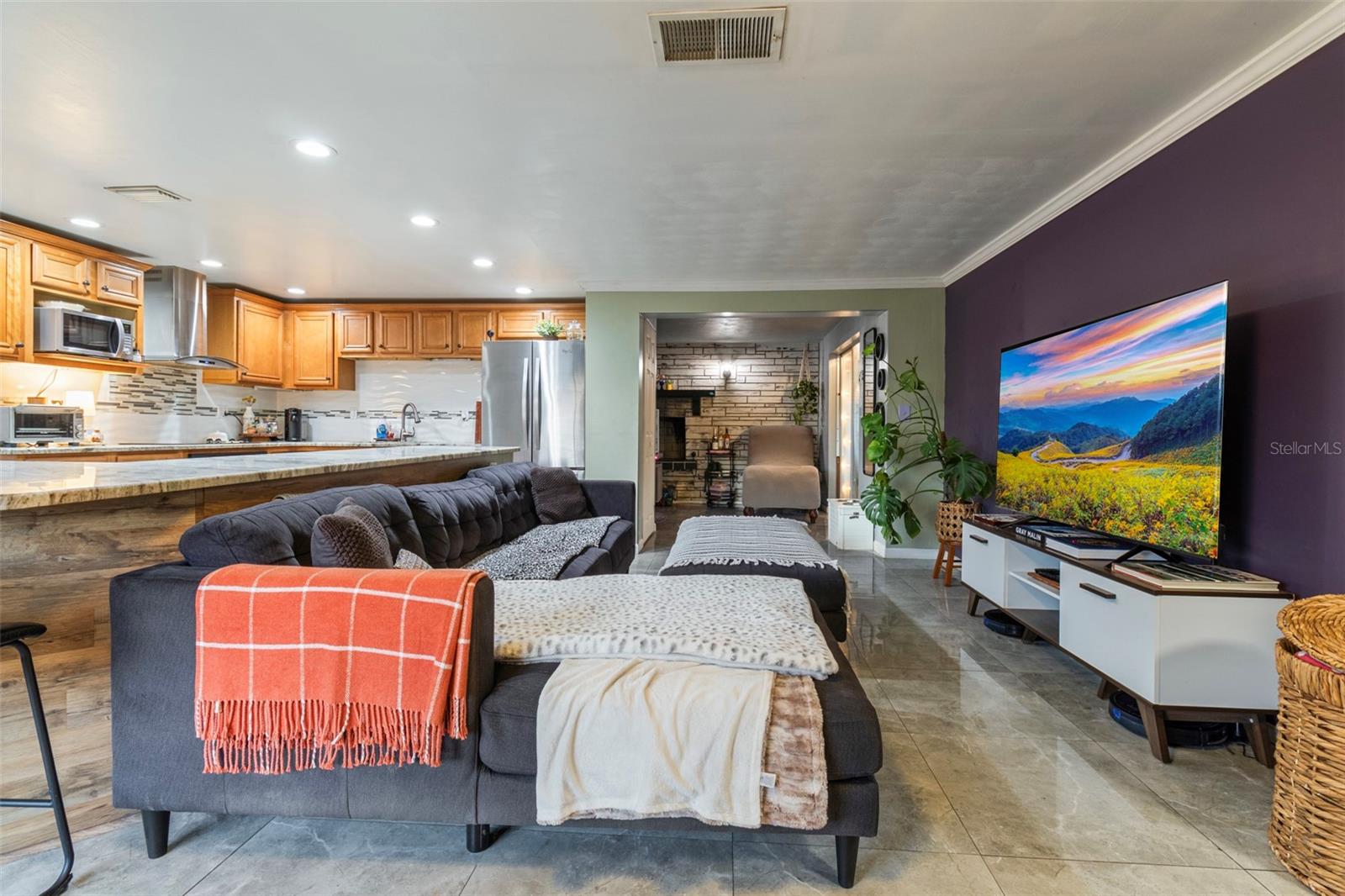 Image 6 of 30 For 3237 Sanford Drive