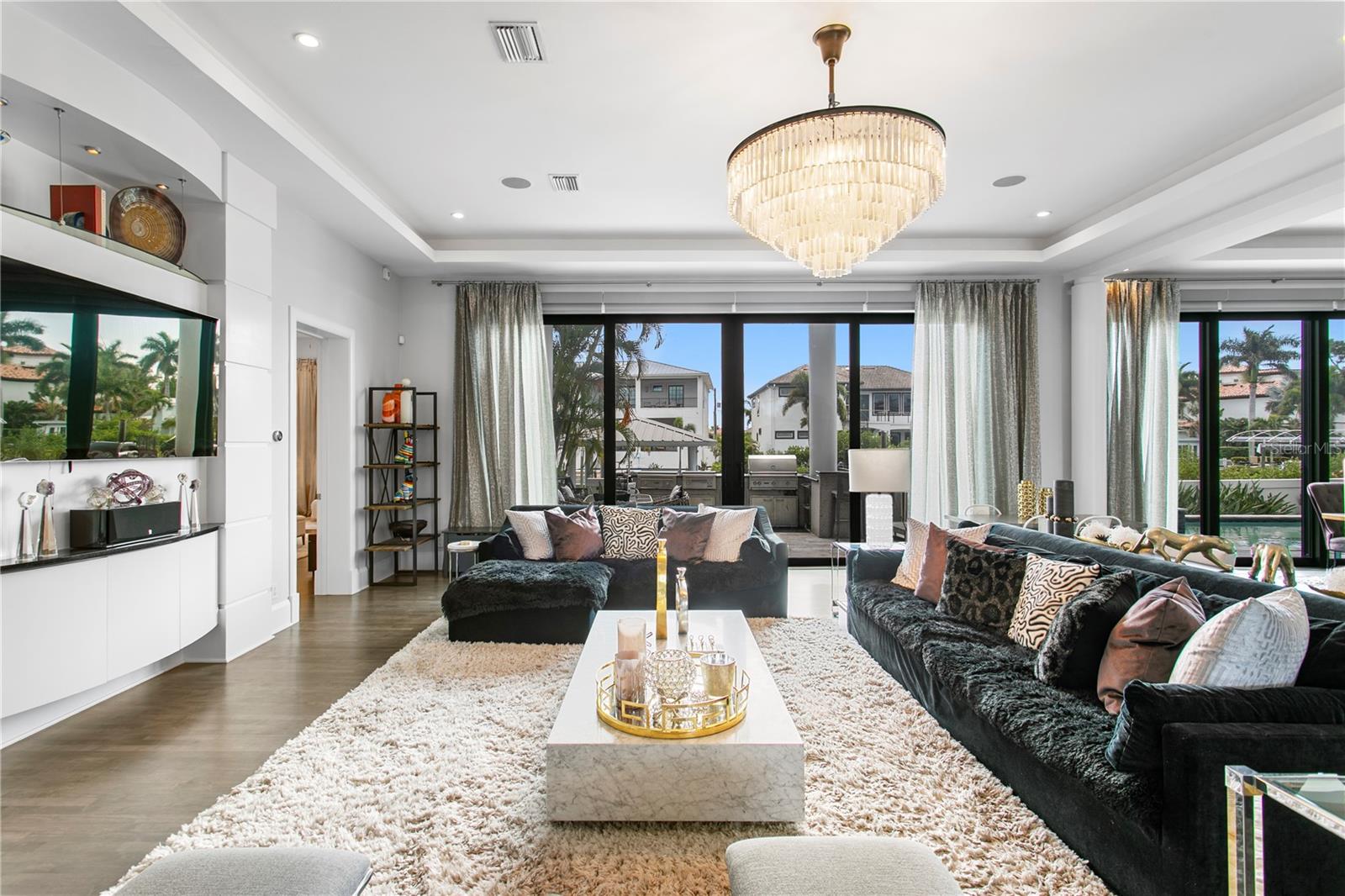 Image 23 of 87 For 2 Sandpiper Road