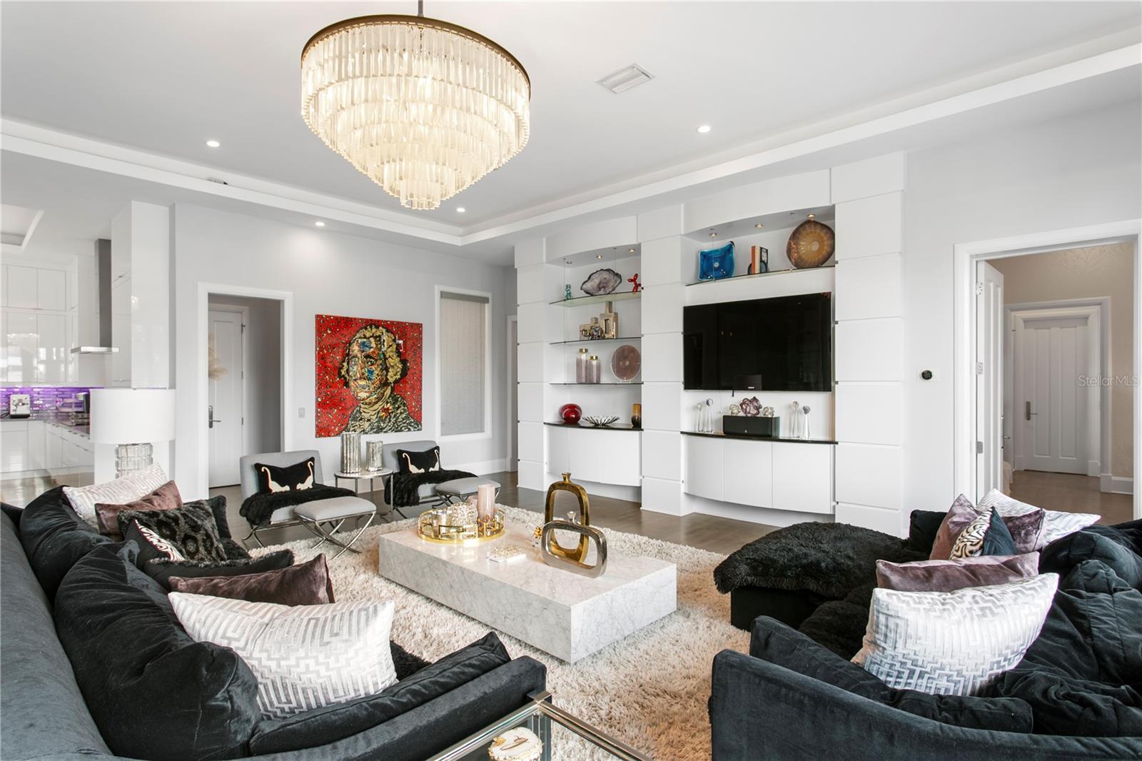 Image 25 of 87 For 2 Sandpiper Road