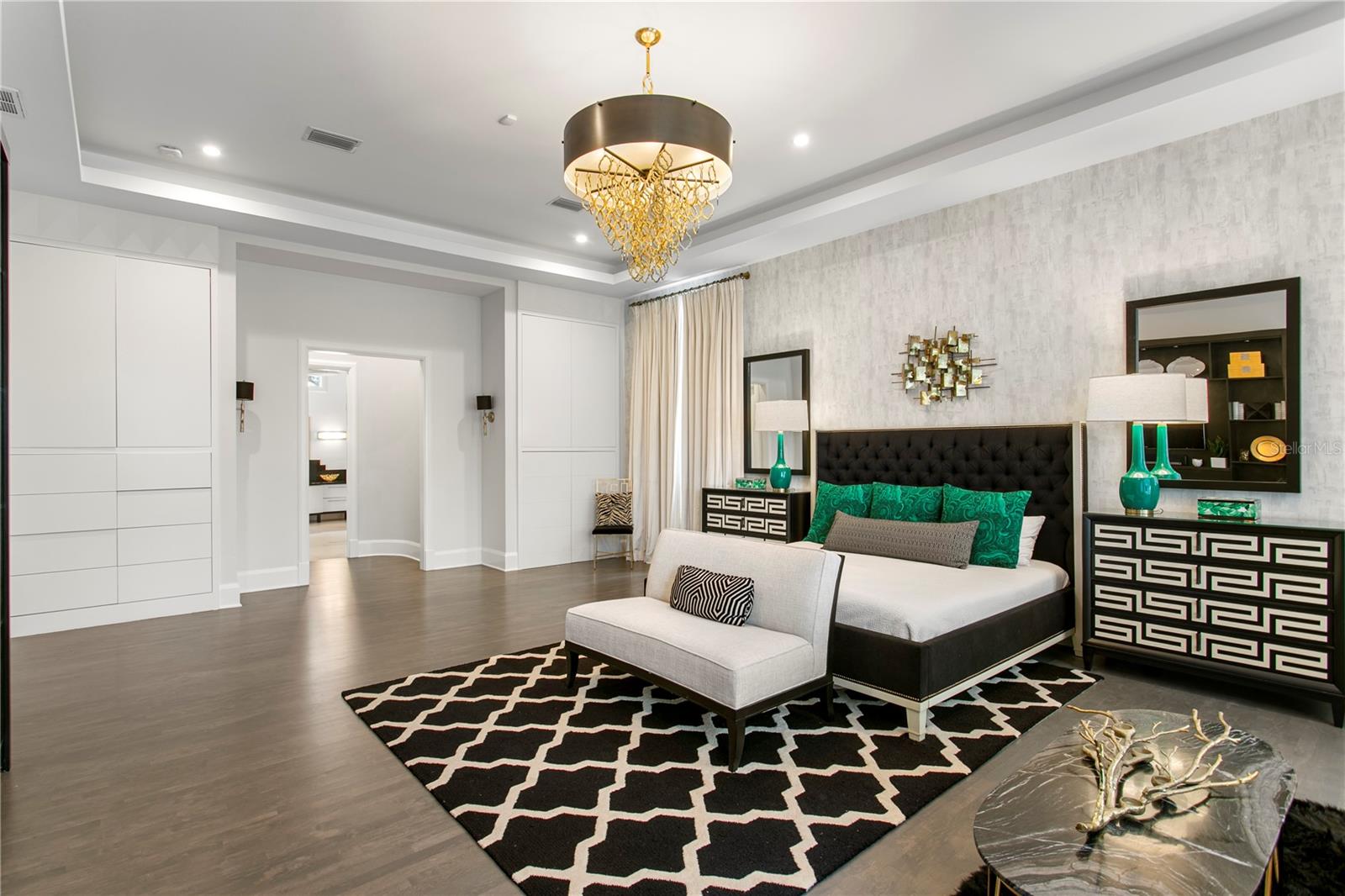 Image 39 of 87 For 2 Sandpiper Road