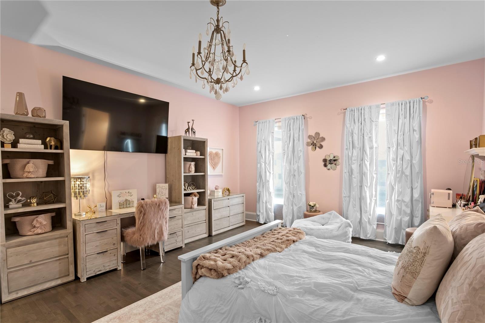 Image 62 of 87 For 2 Sandpiper Road