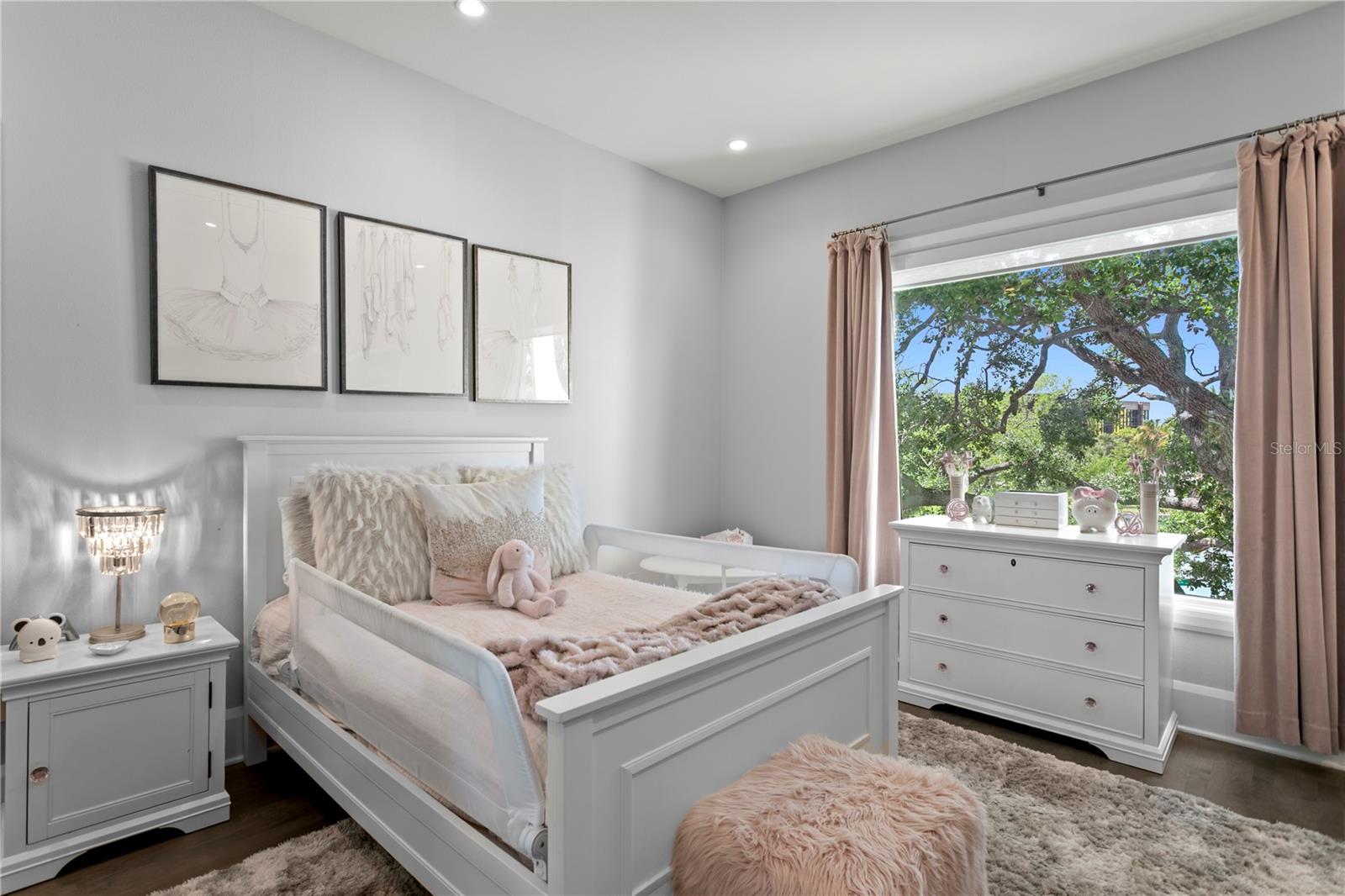 Image 65 of 87 For 2 Sandpiper Road