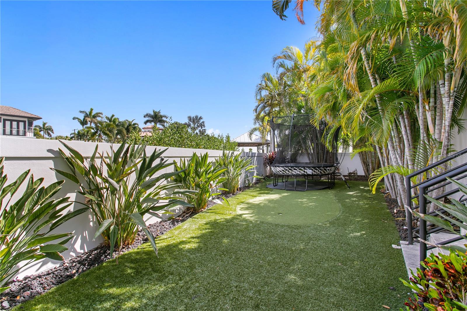 Image 77 of 87 For 2 Sandpiper Road