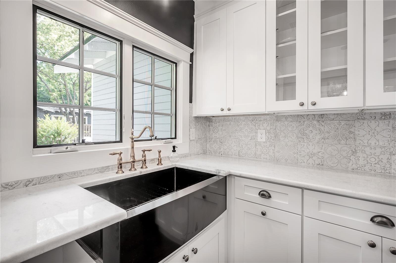 Image 34 of 73 For 6009 Suwanee Avenue