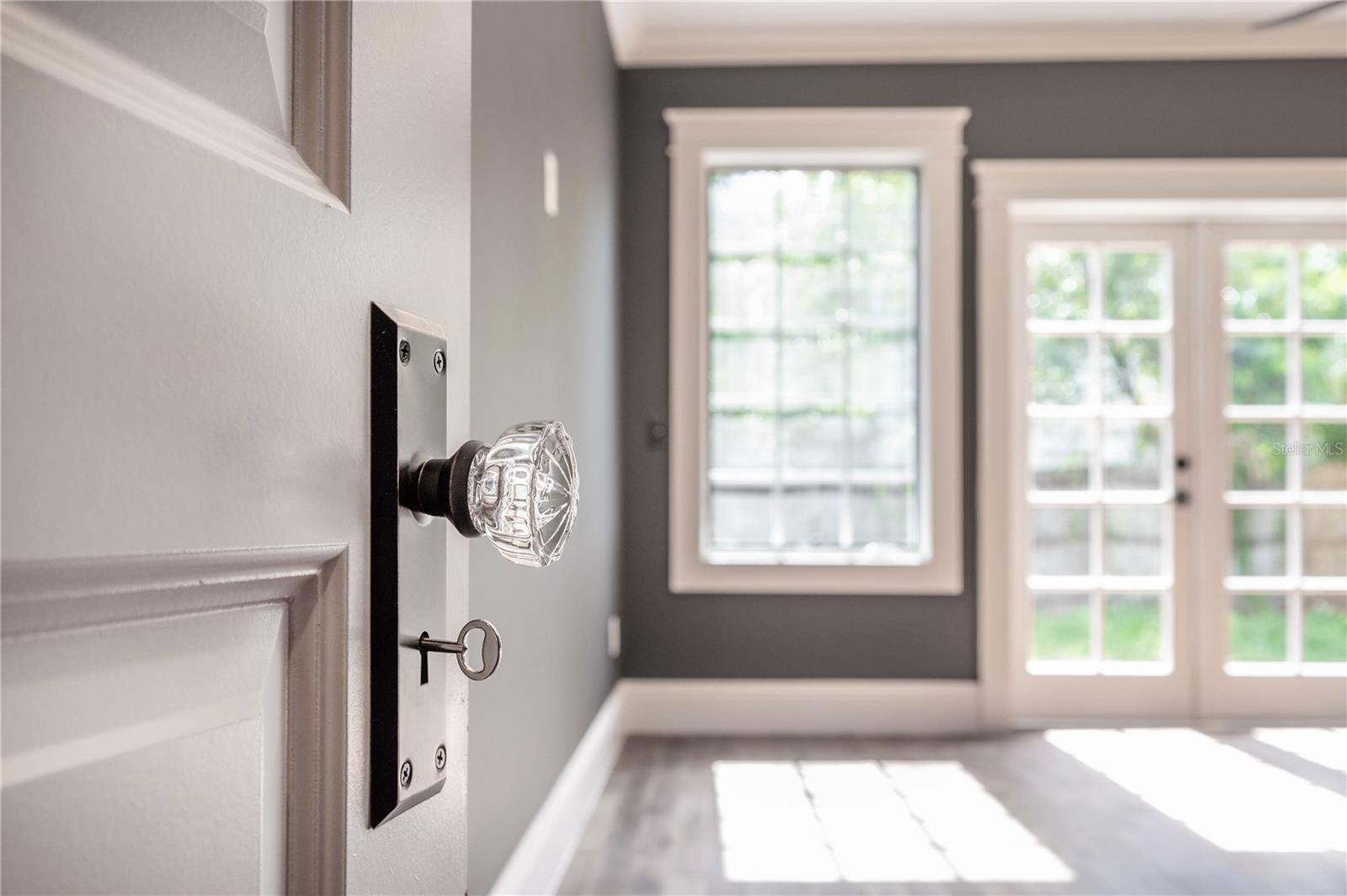 Image 36 of 73 For 6009 Suwanee Avenue