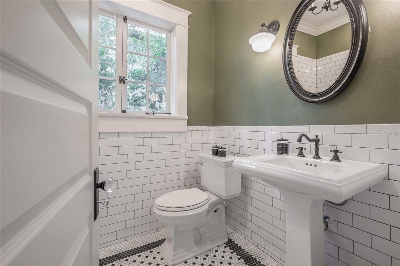 Image 50 of 73 For 6009 Suwanee Avenue