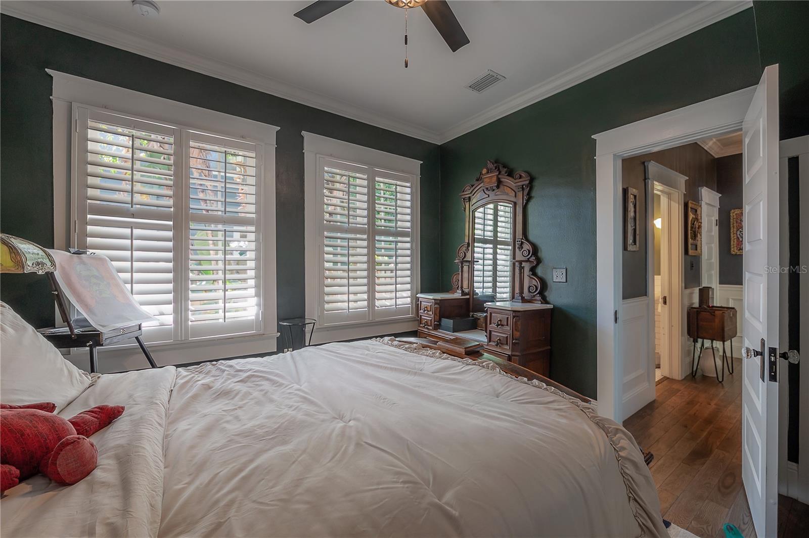 Image 55 of 73 For 6009 Suwanee Avenue