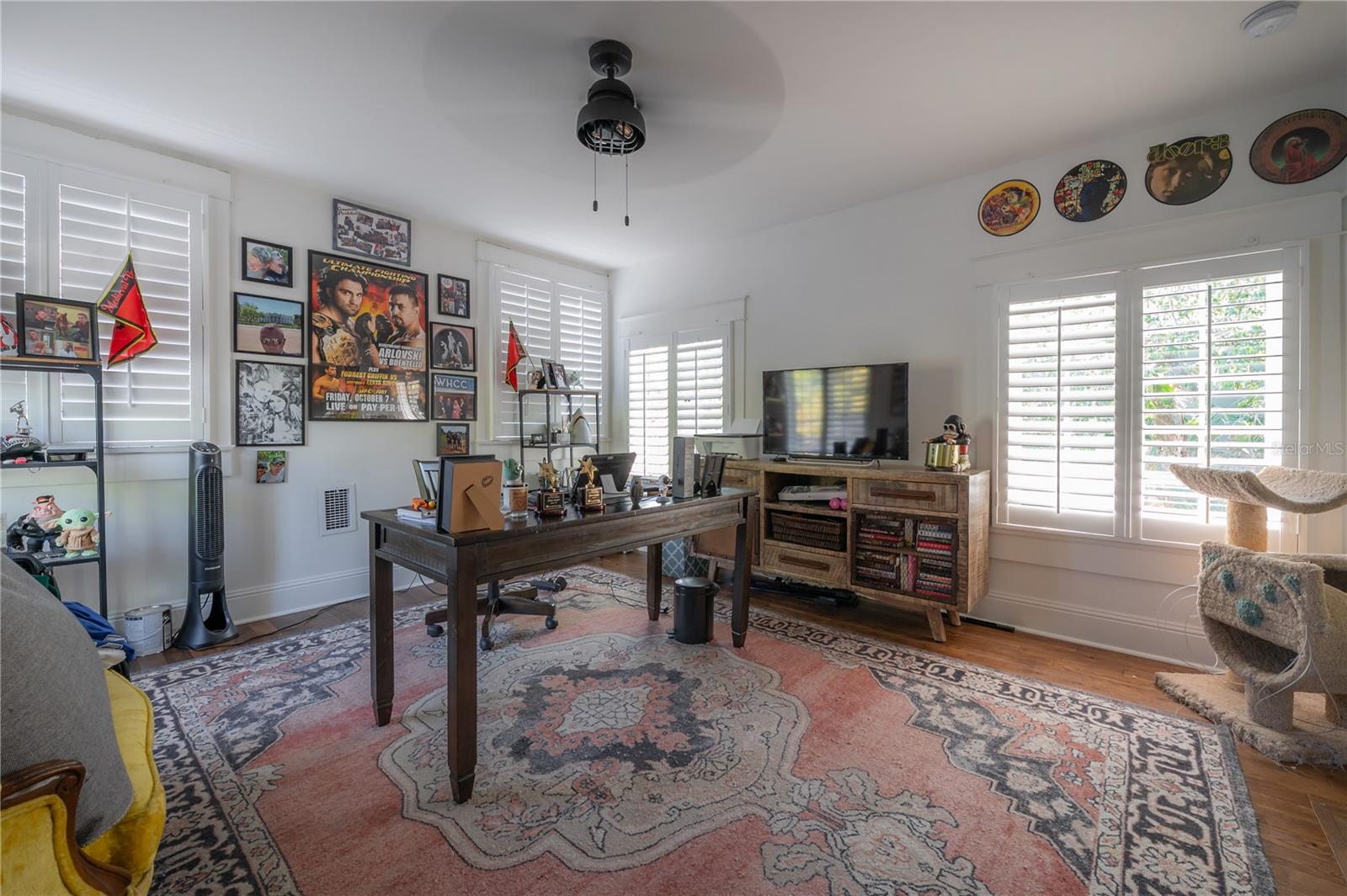 Image 59 of 73 For 6009 Suwanee Avenue