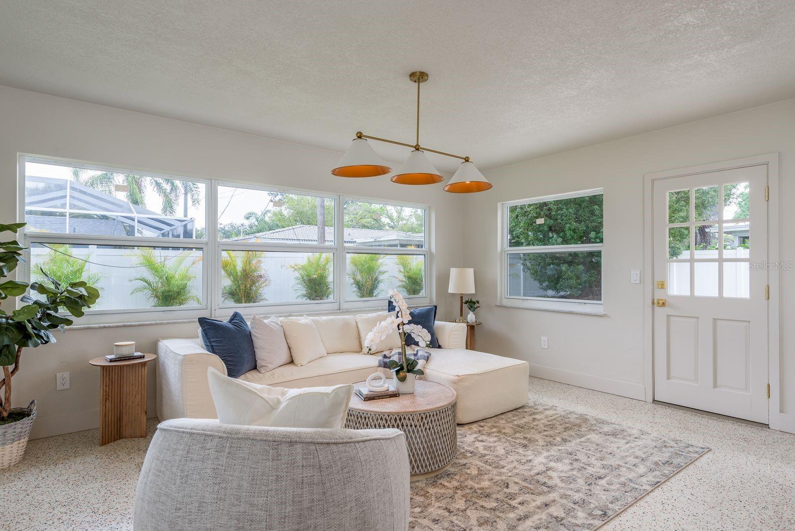 Image 26 of 61 For 2347 Watrous Drive