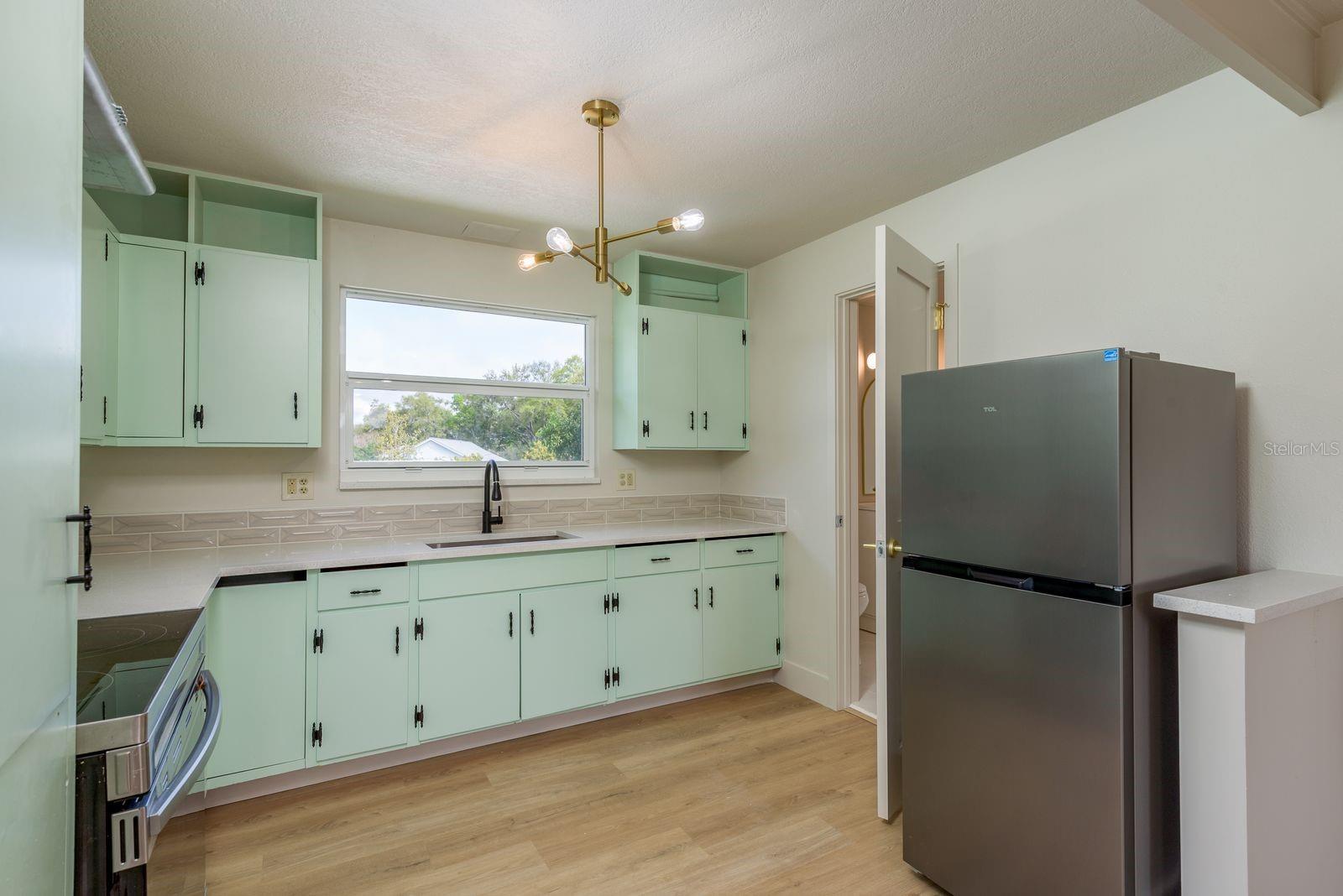 Image 49 of 61 For 2347 Watrous Drive