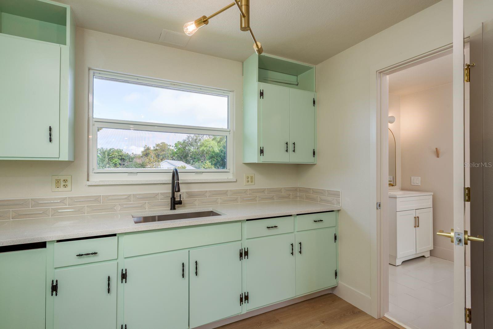 Image 50 of 61 For 2347 Watrous Drive