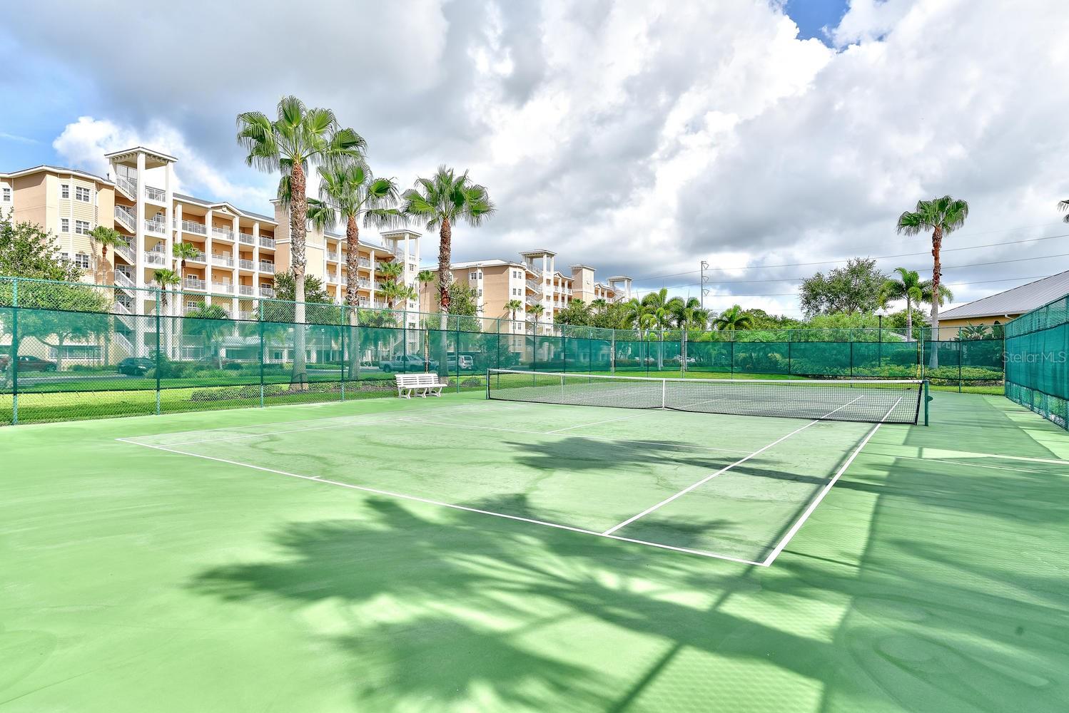 Image 11 of 50 For 7070 Key Haven Road 602