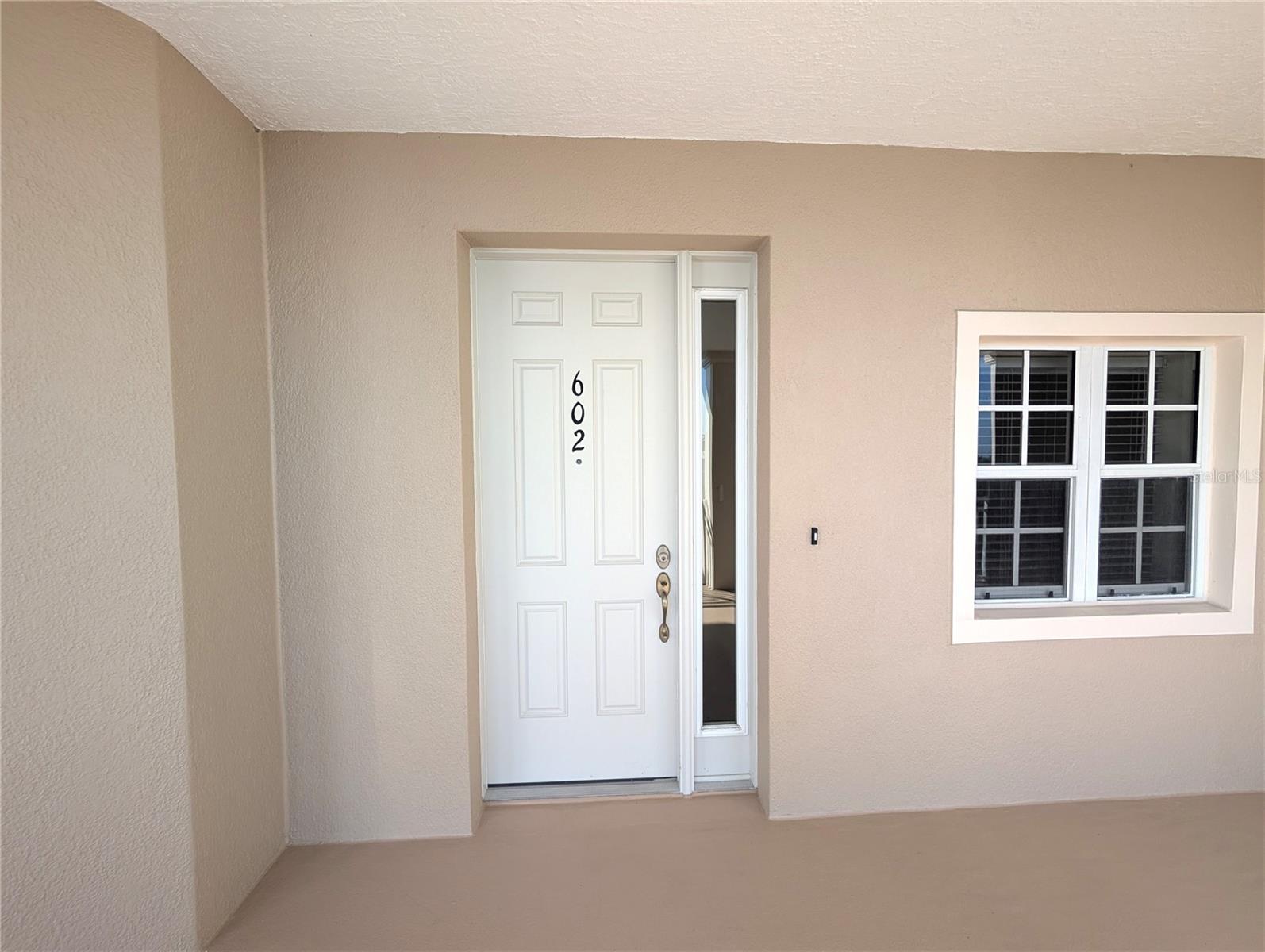 Image 15 of 50 For 7070 Key Haven Road 602