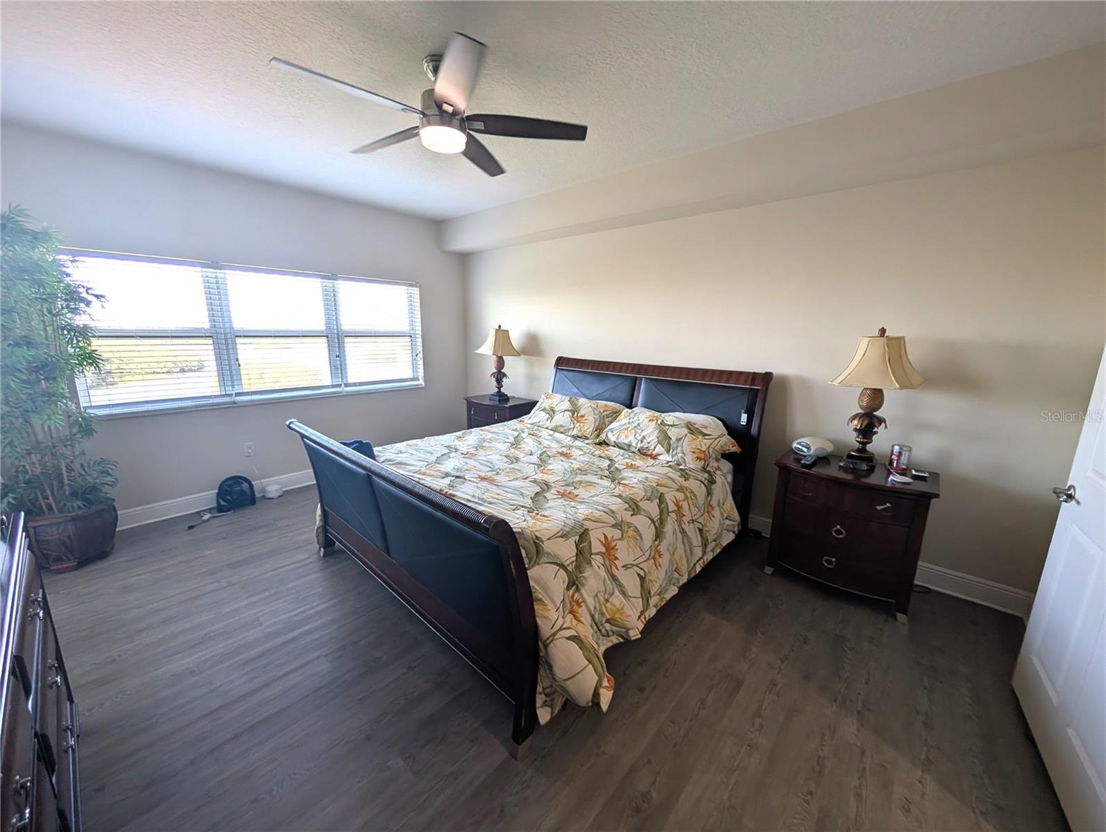 Image 34 of 50 For 7070 Key Haven Road 602