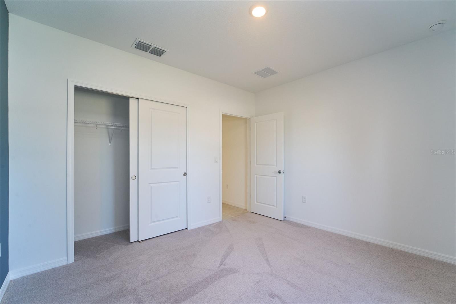 Image 19 of 72 For 2575 Driftwood Street