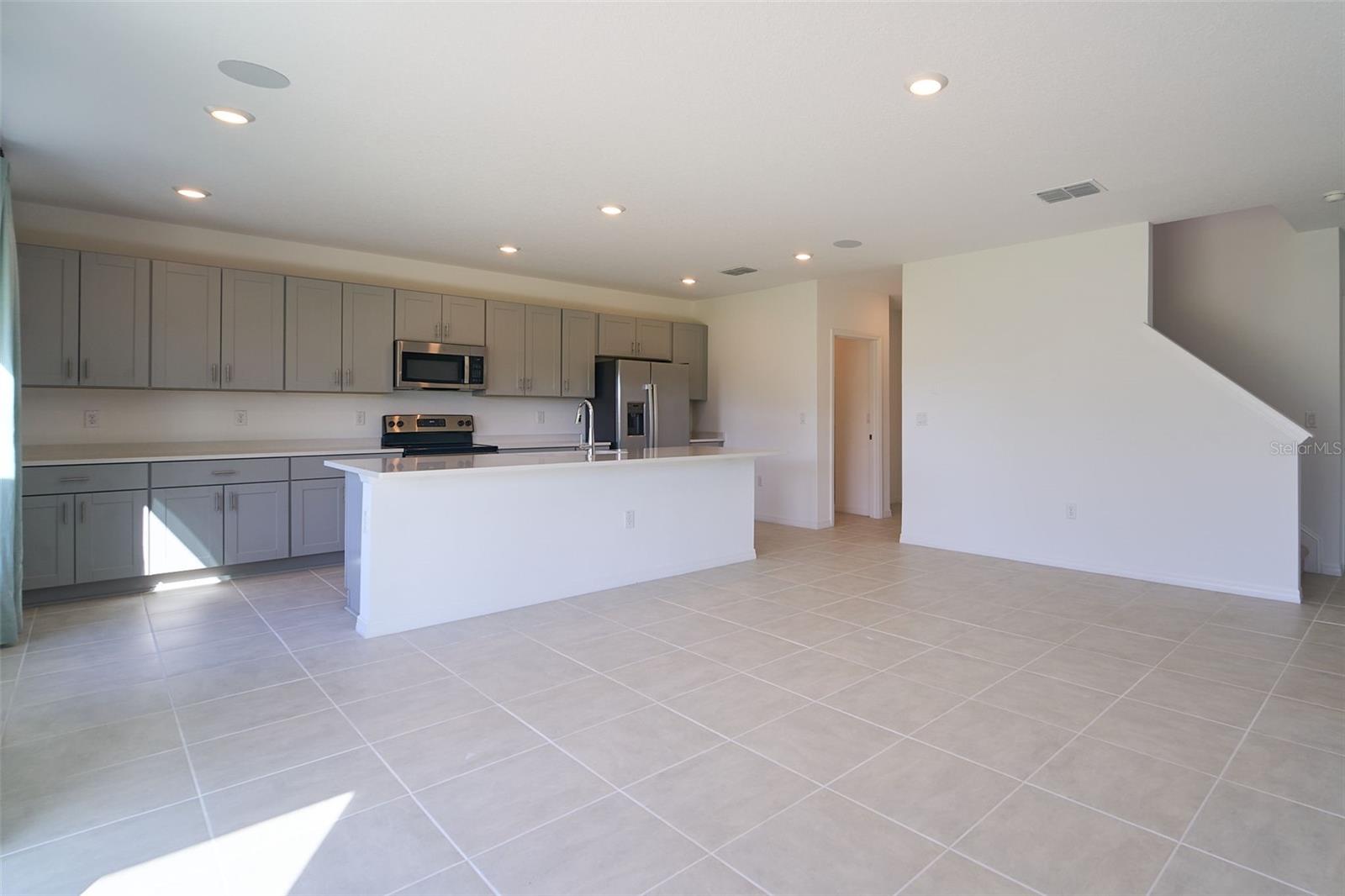 Image 23 of 72 For 2575 Driftwood Street