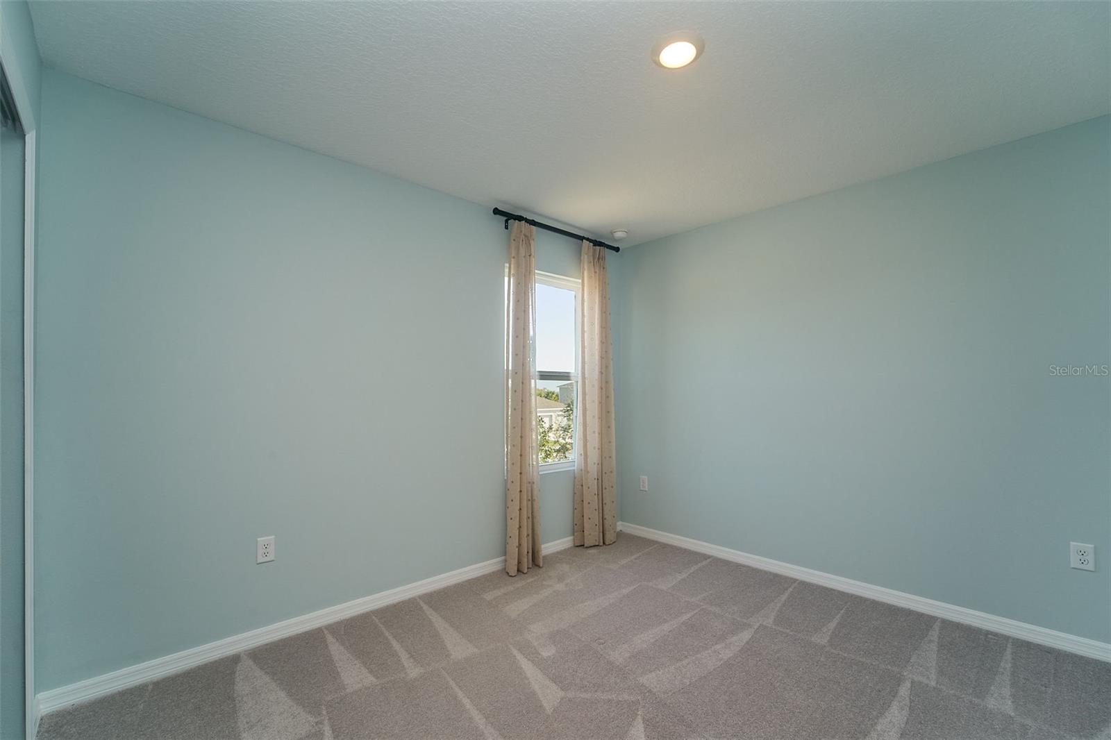 Image 36 of 72 For 2575 Driftwood Street