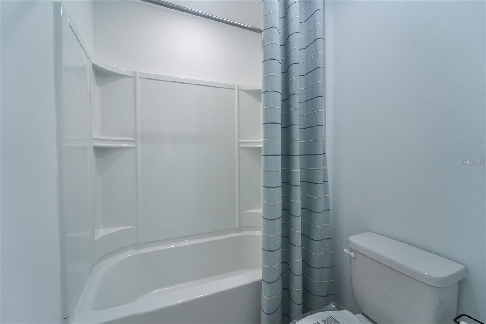 Image 39 of 72 For 2575 Driftwood Street