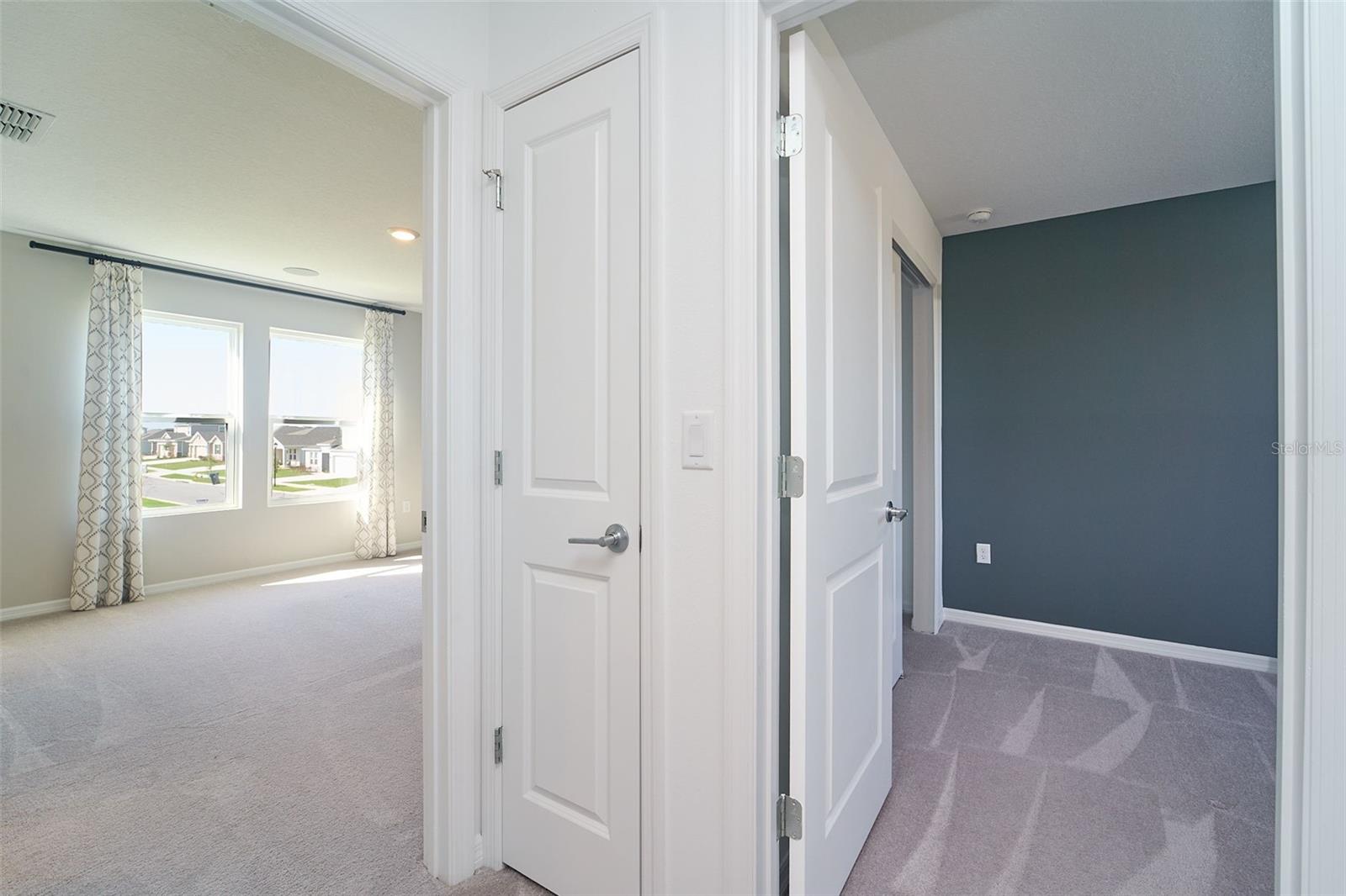 Image 45 of 72 For 2575 Driftwood Street