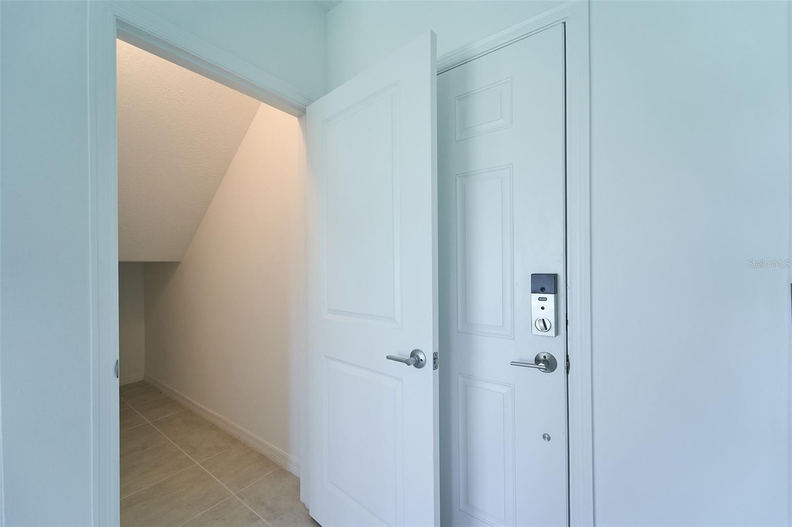 Image 56 of 72 For 2575 Driftwood Street