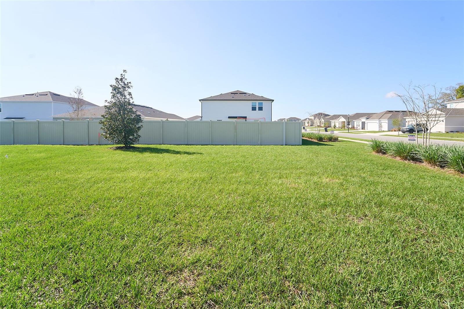 Image 7 of 72 For 2575 Driftwood Street