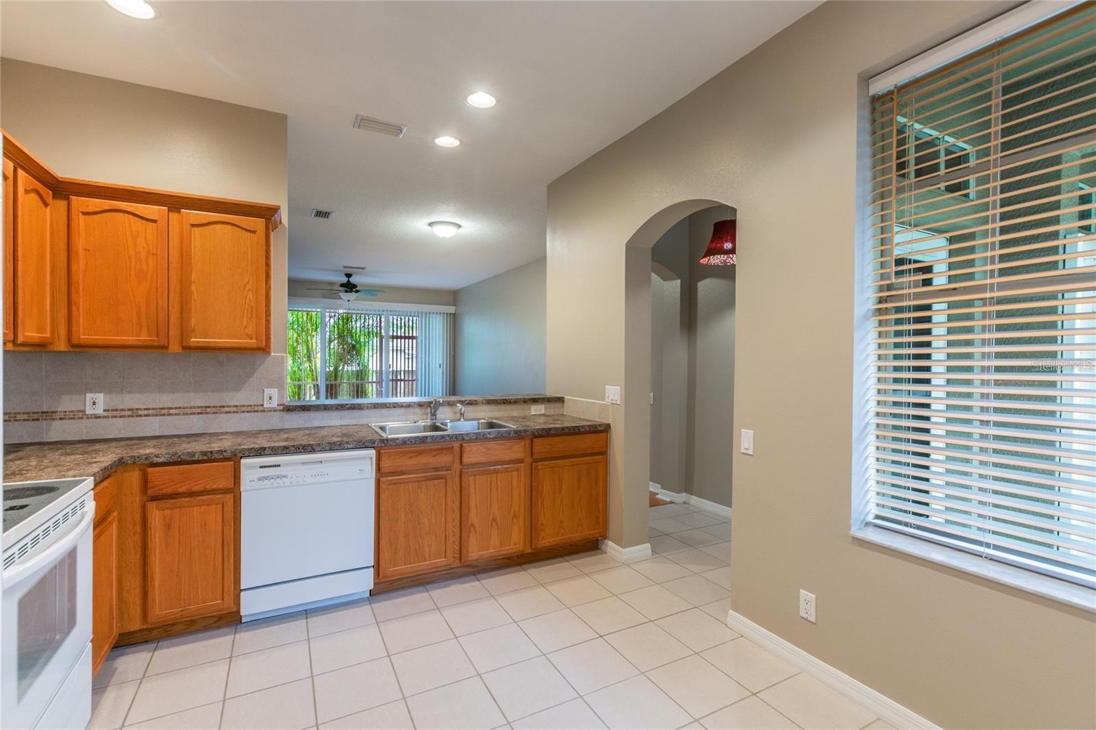 Image 6 of 26 For 6641 80th Avenue N