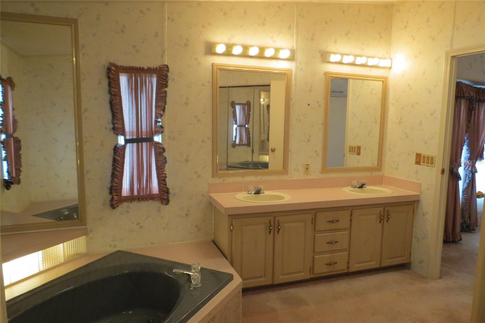 Image 25 of 58 For 36603 Jodi Avenue