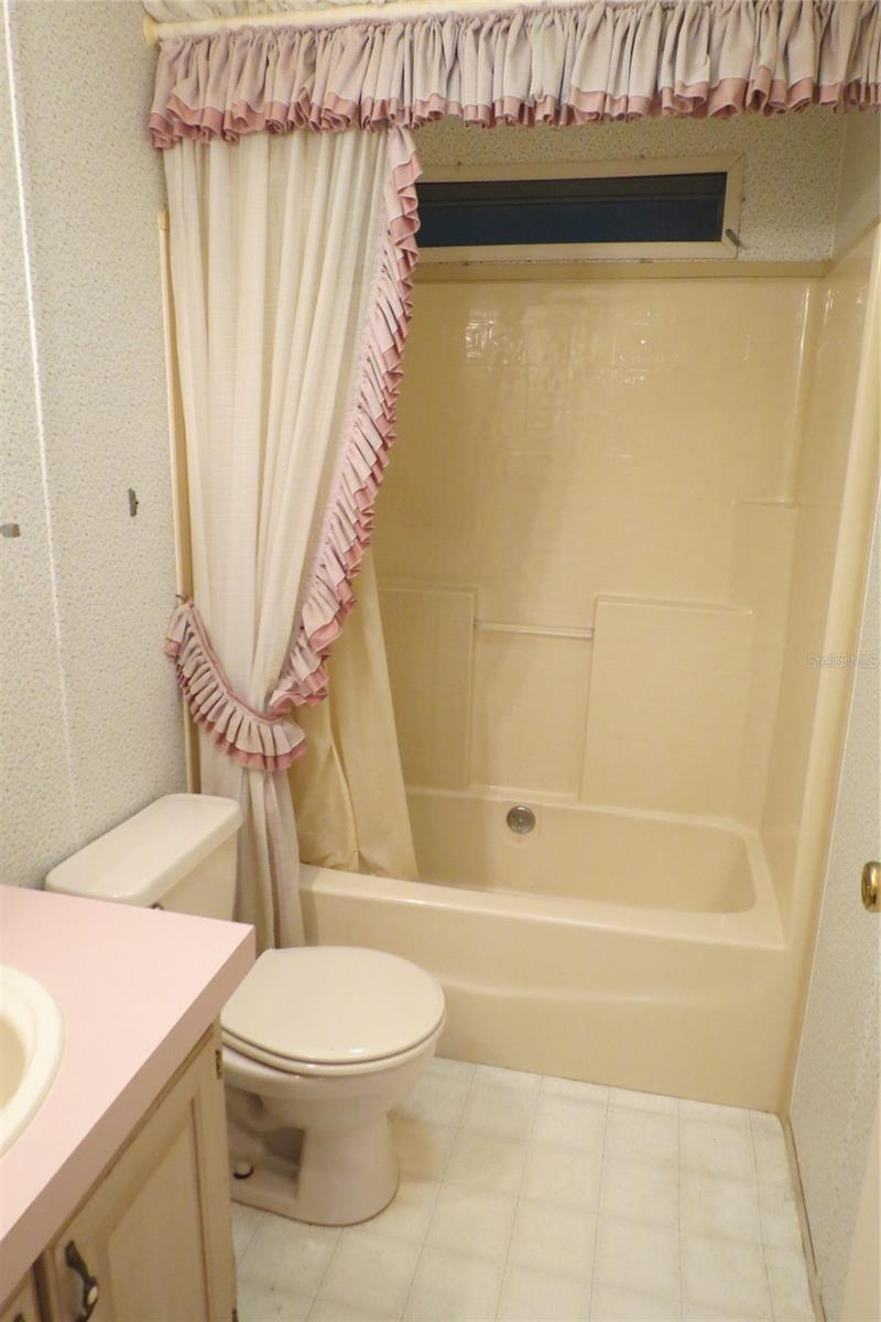 Image 31 of 58 For 36603 Jodi Avenue