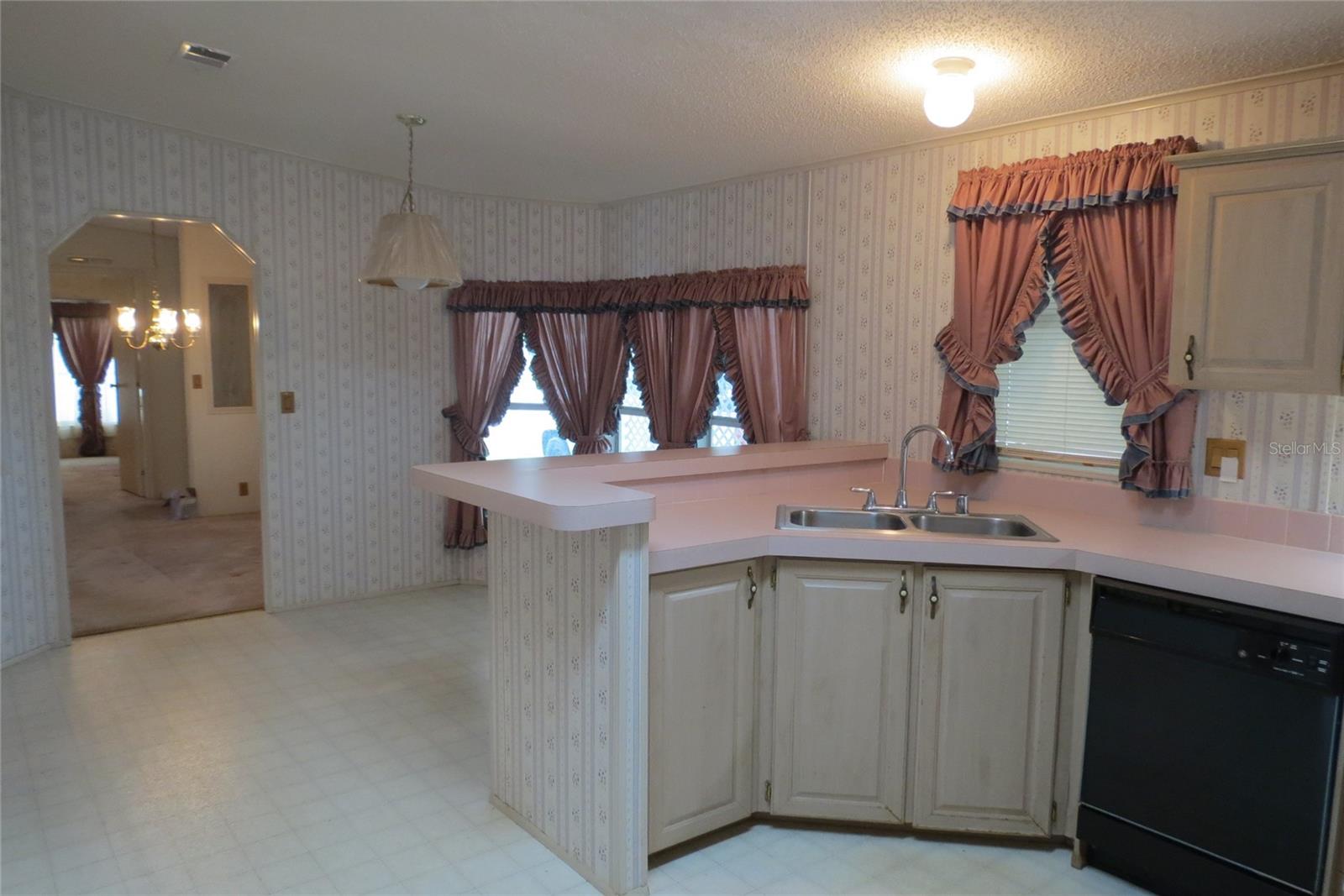 Image 9 of 58 For 36603 Jodi Avenue