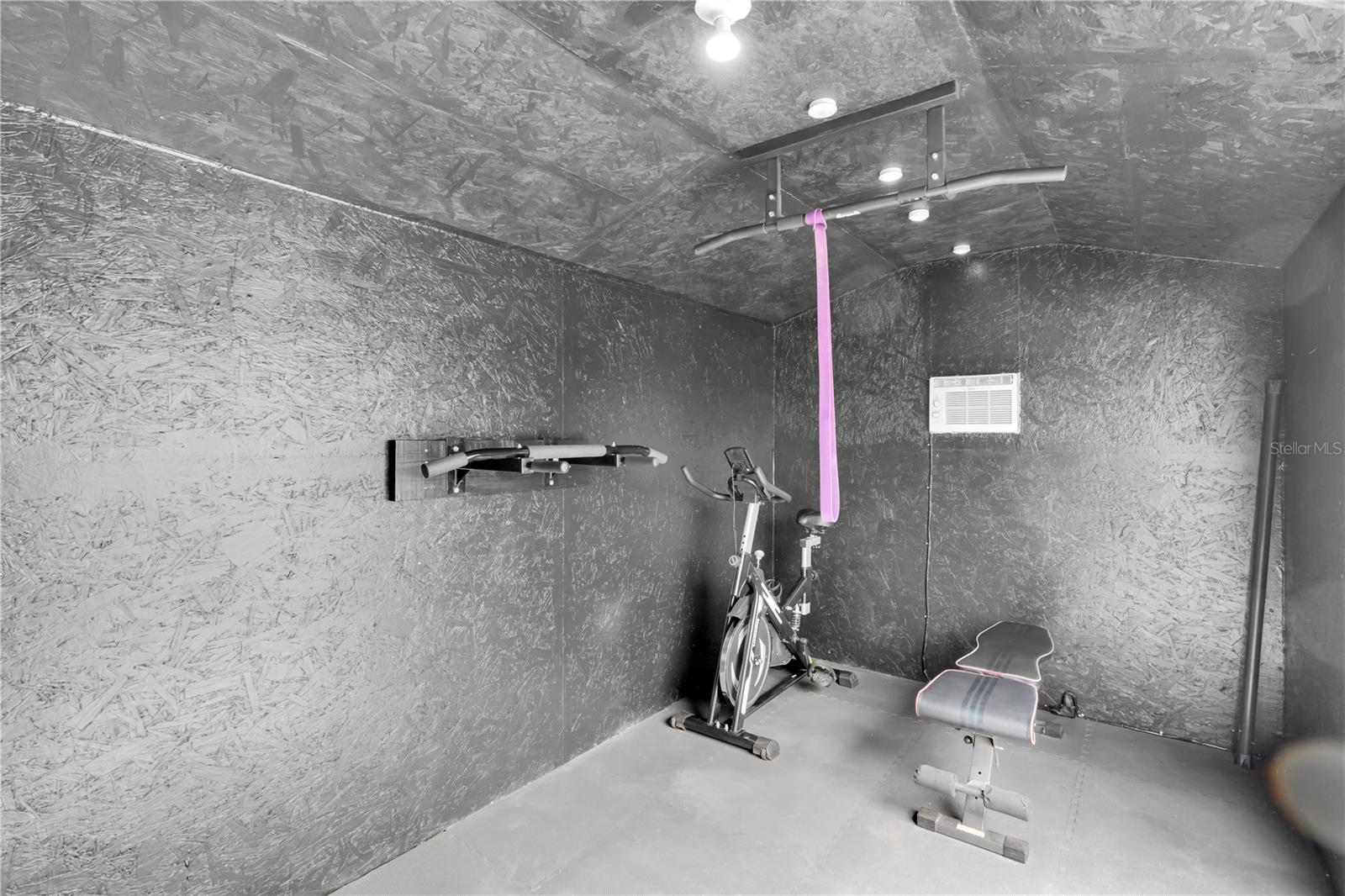 Image 28 of 41 For 2336 Nash Street