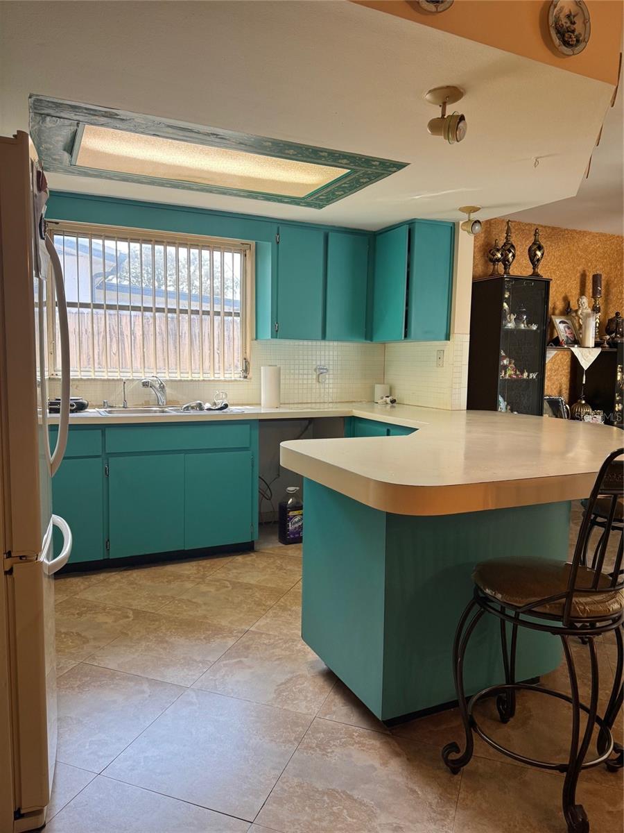 Image 3 of 11 For 9201 Barrington Lane