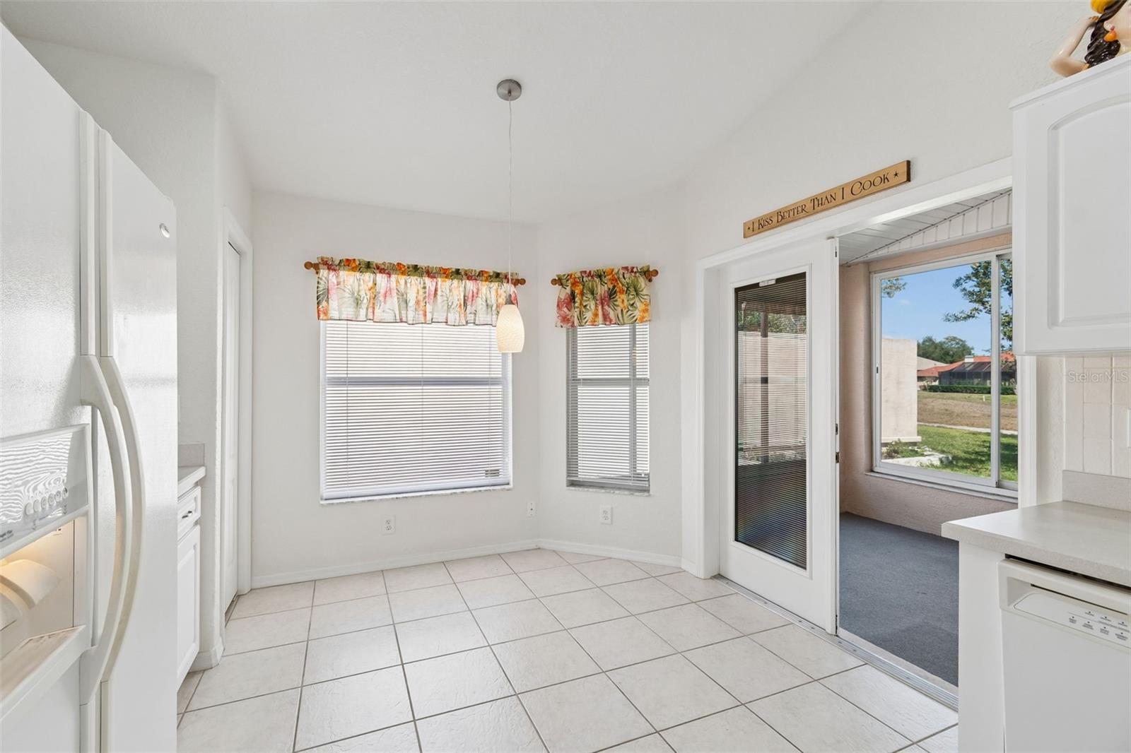 Image 26 of 57 For 284 Royal Palm Way